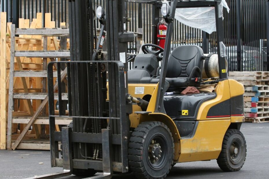 second hand forklift for sale