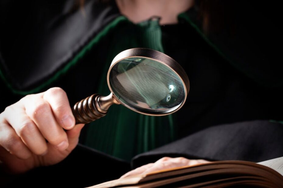 Private Investigator , Hire a Private Investigator