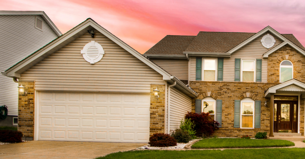 Choosing and Maintaining Your Garage Door