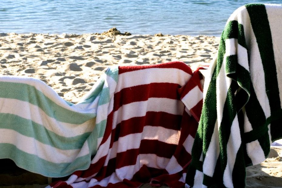 Choosing the Best Beach Towels for Kids