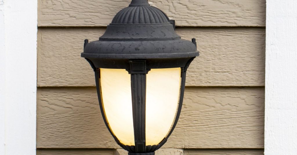 Essential Outdoor Lighting for Your Home