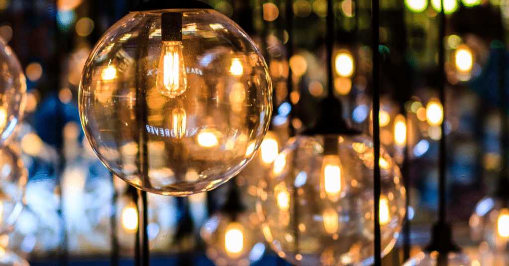 Simple Lighting and Cooling Ideas for Your Home ()