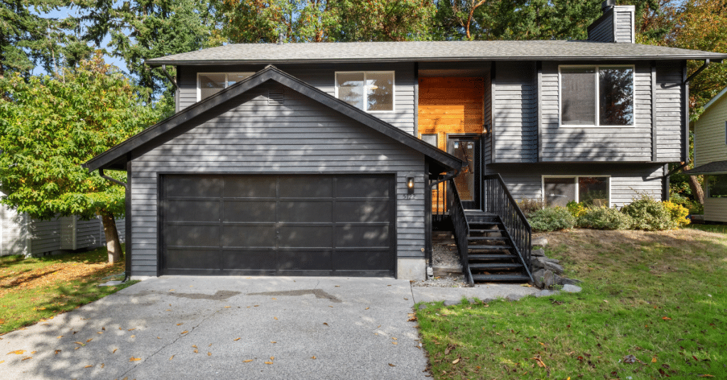 Choosing The Right Garage Door For Your Home