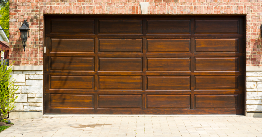 Choosing the Right Garage Doors for Your Home