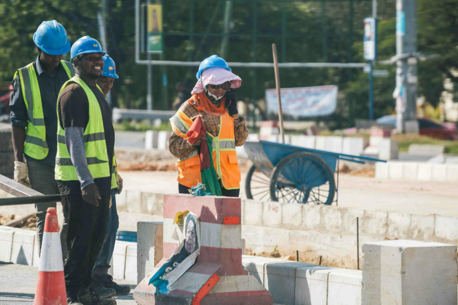 How Drip Trays Keep Workplaces Clean and Compliant