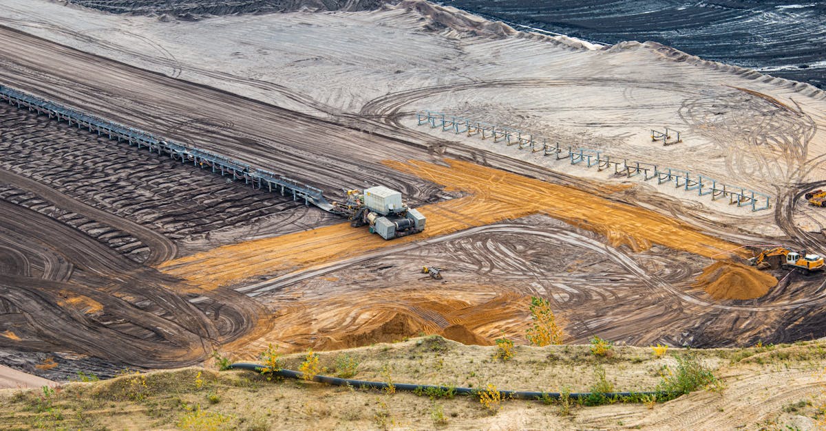 How Dust Suppression Systems and Fog Cannons Keep Work Sites Safe